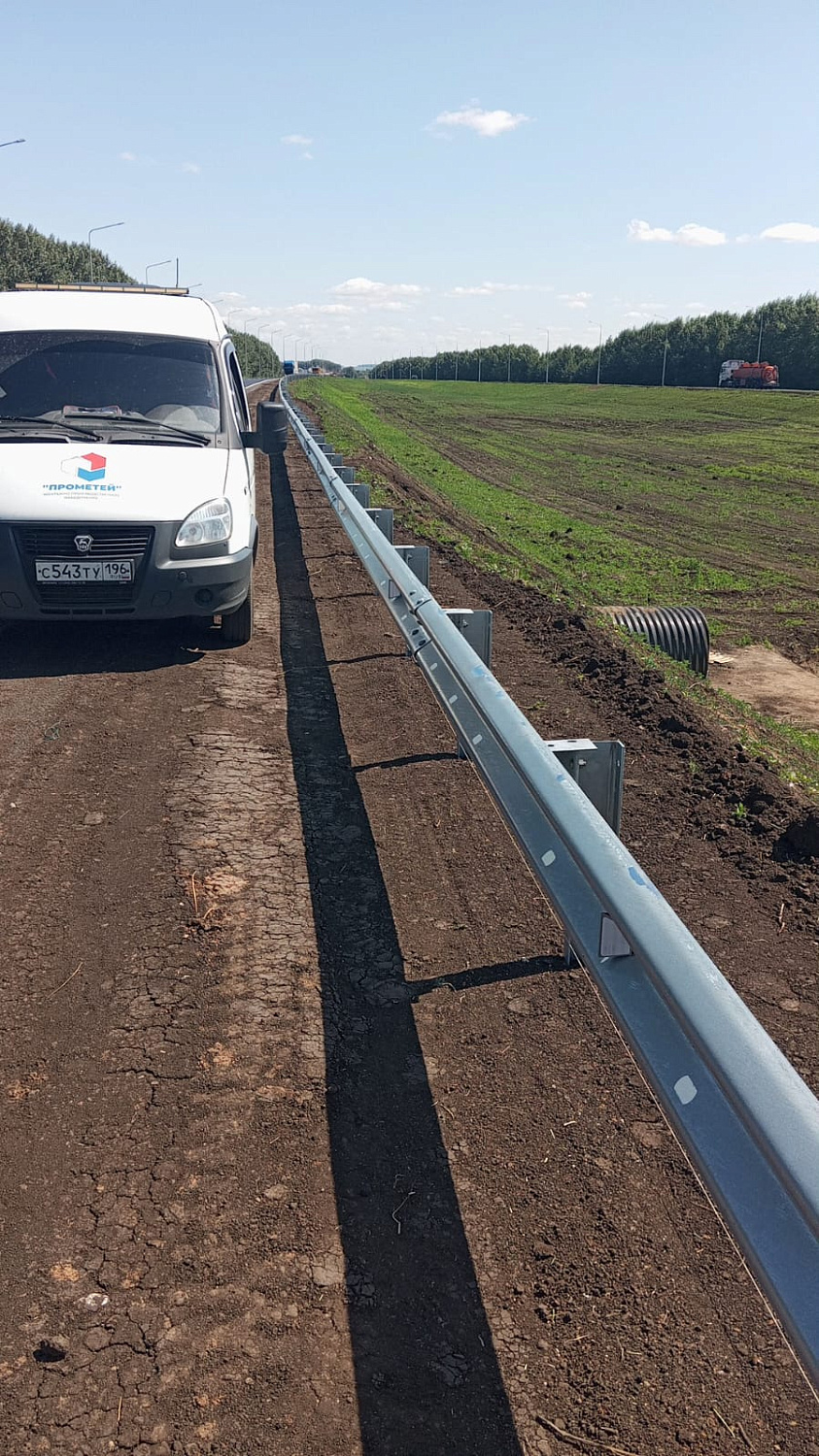 Монтаж гофрированной трубы и барьерного ограждения участке - Дорога М-7, район Мензелинск